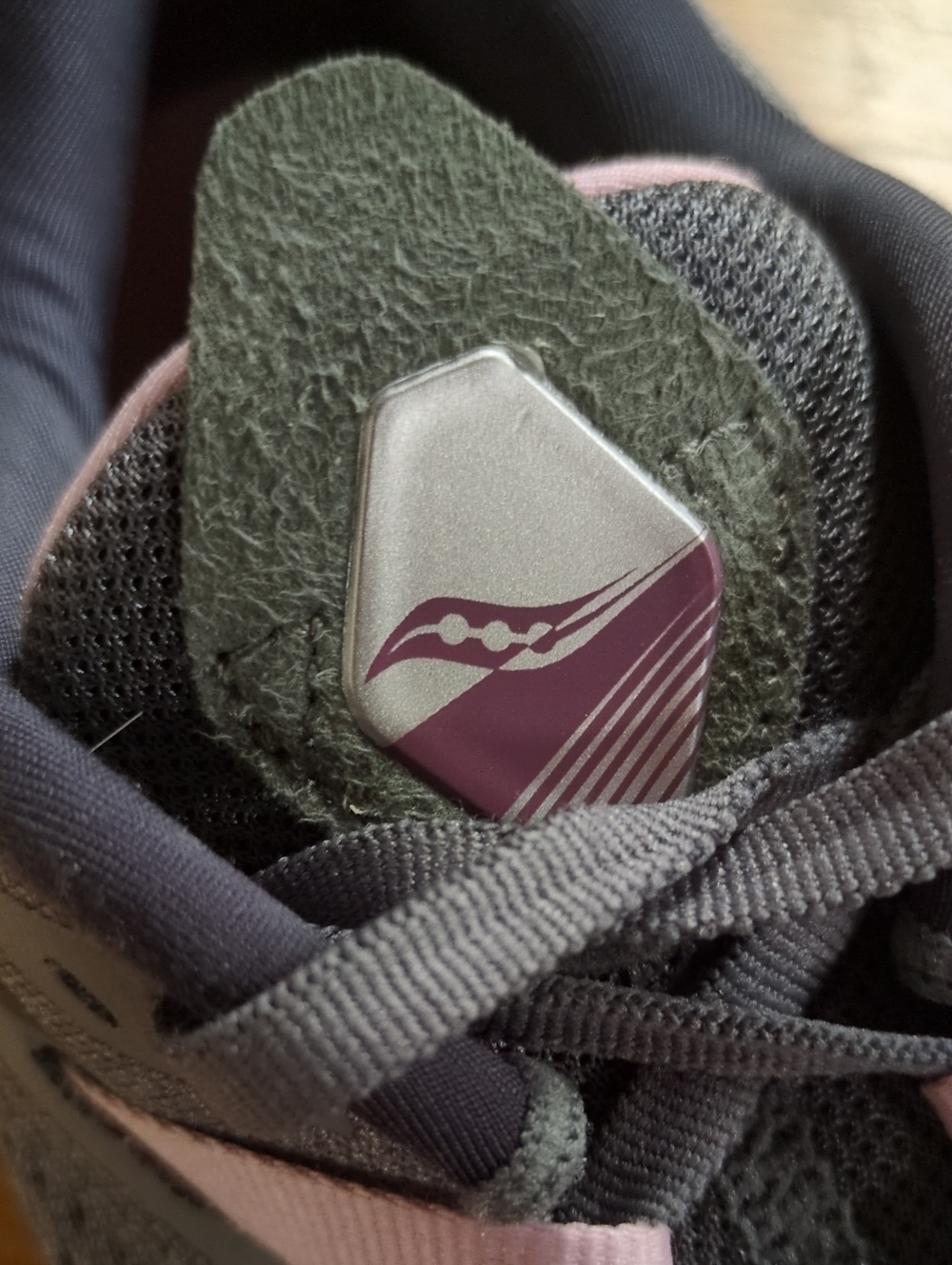 Saucony Ride 15 Womens Running Shoes Gray Size 11 - Picture 11 of 13
